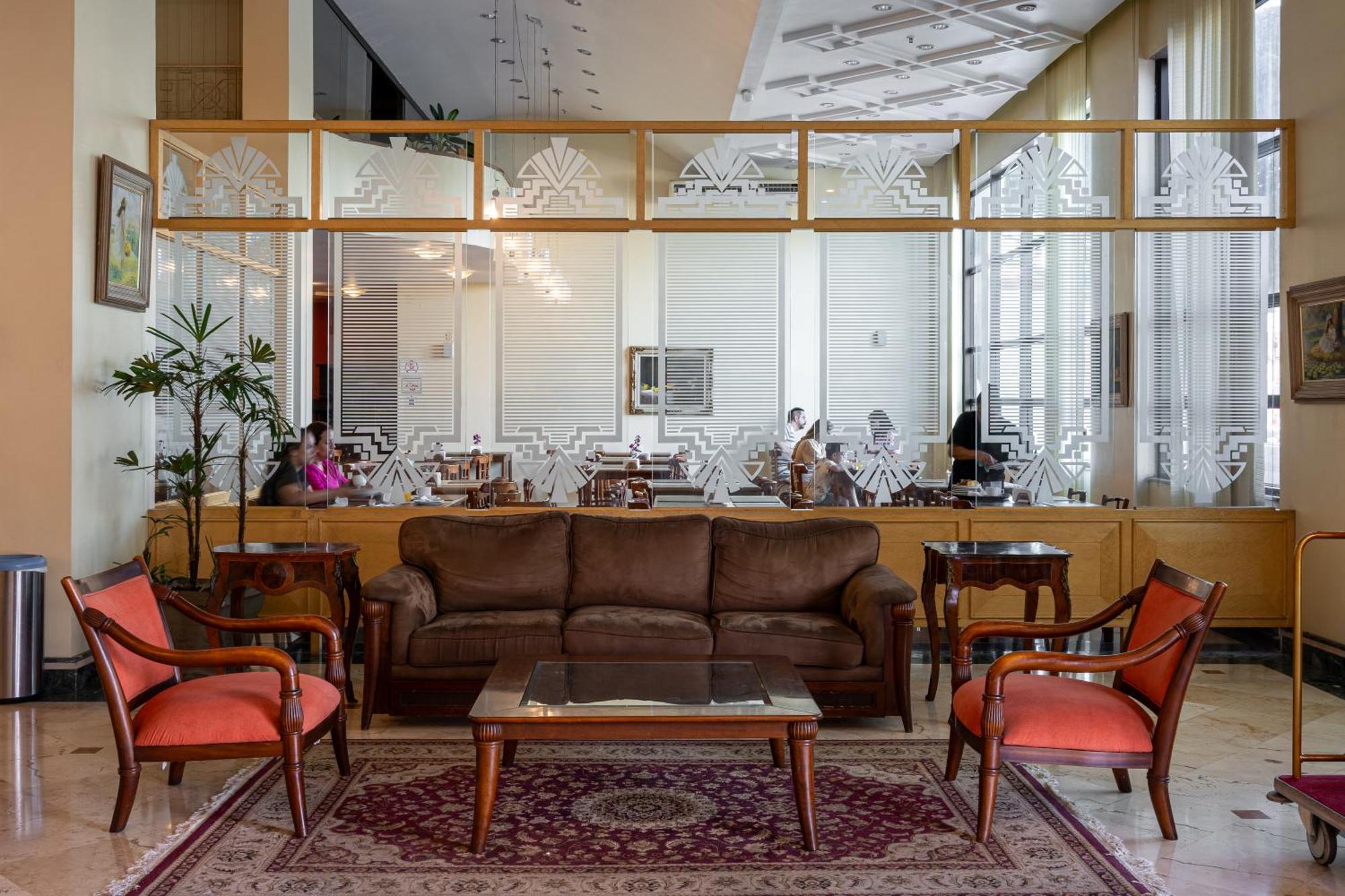 Hotel Carlton Plaza São José dos Campos Esterno foto