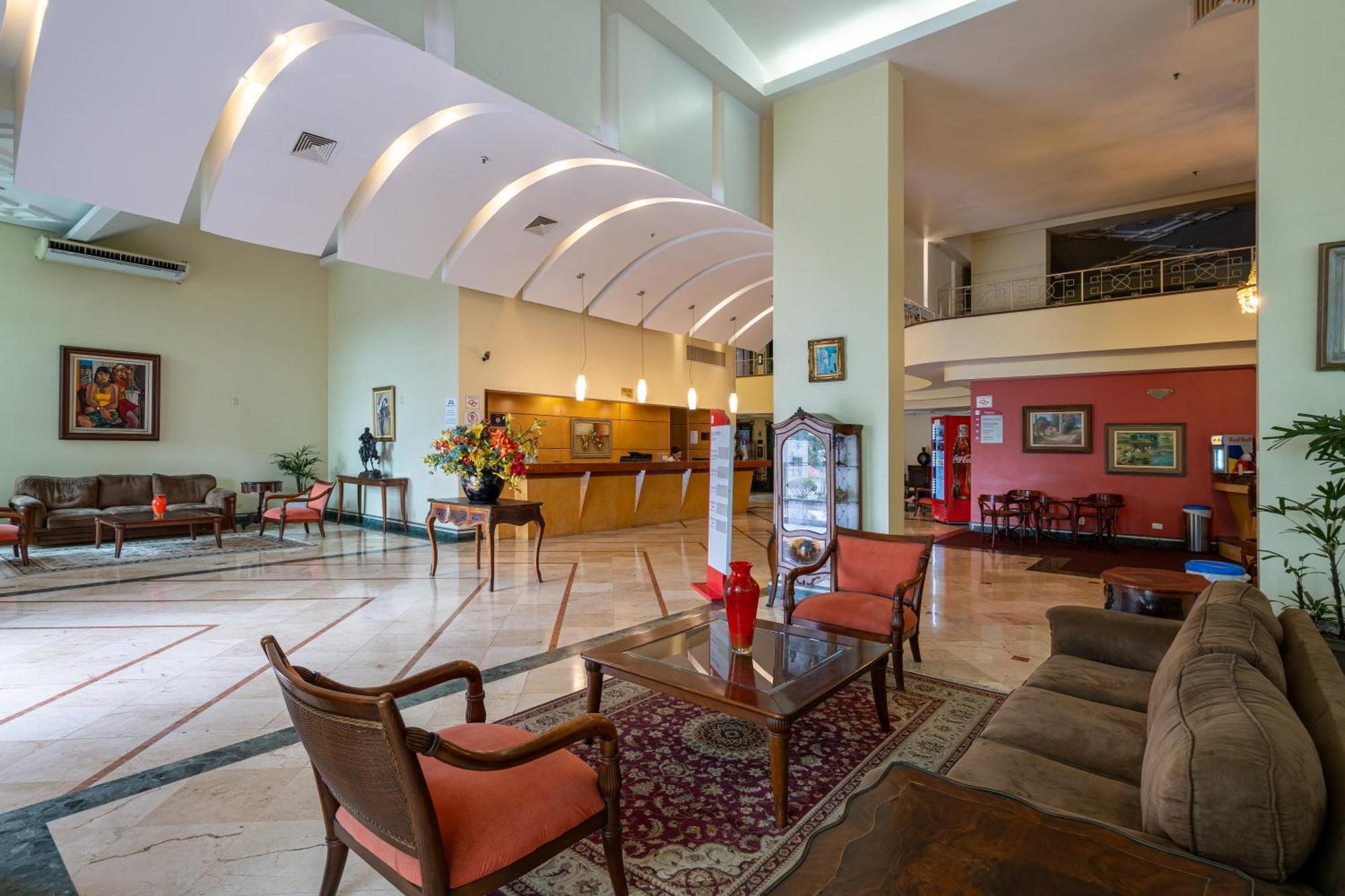 Hotel Carlton Plaza São José dos Campos Esterno foto