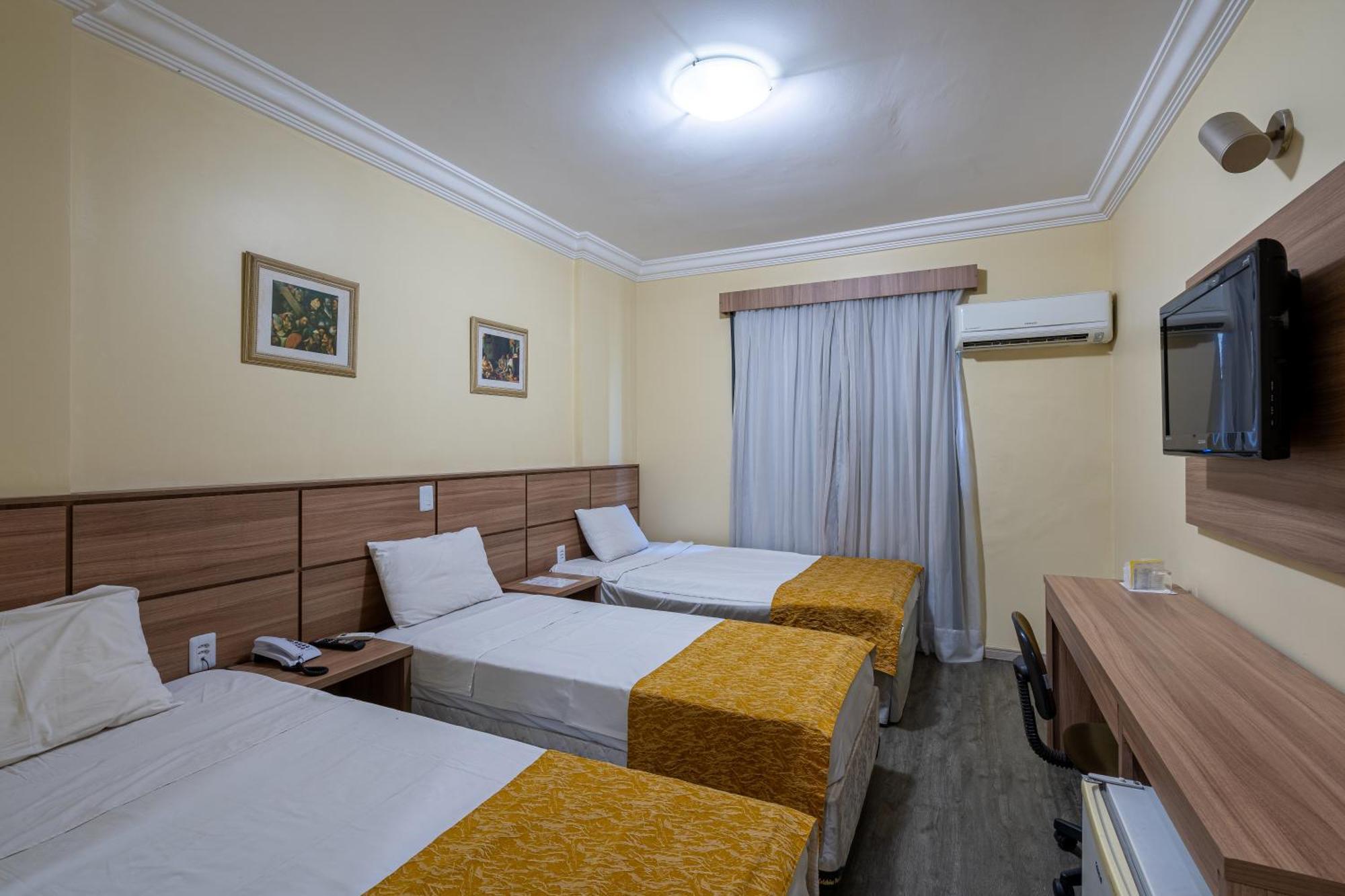 Hotel Carlton Plaza São José dos Campos Esterno foto
